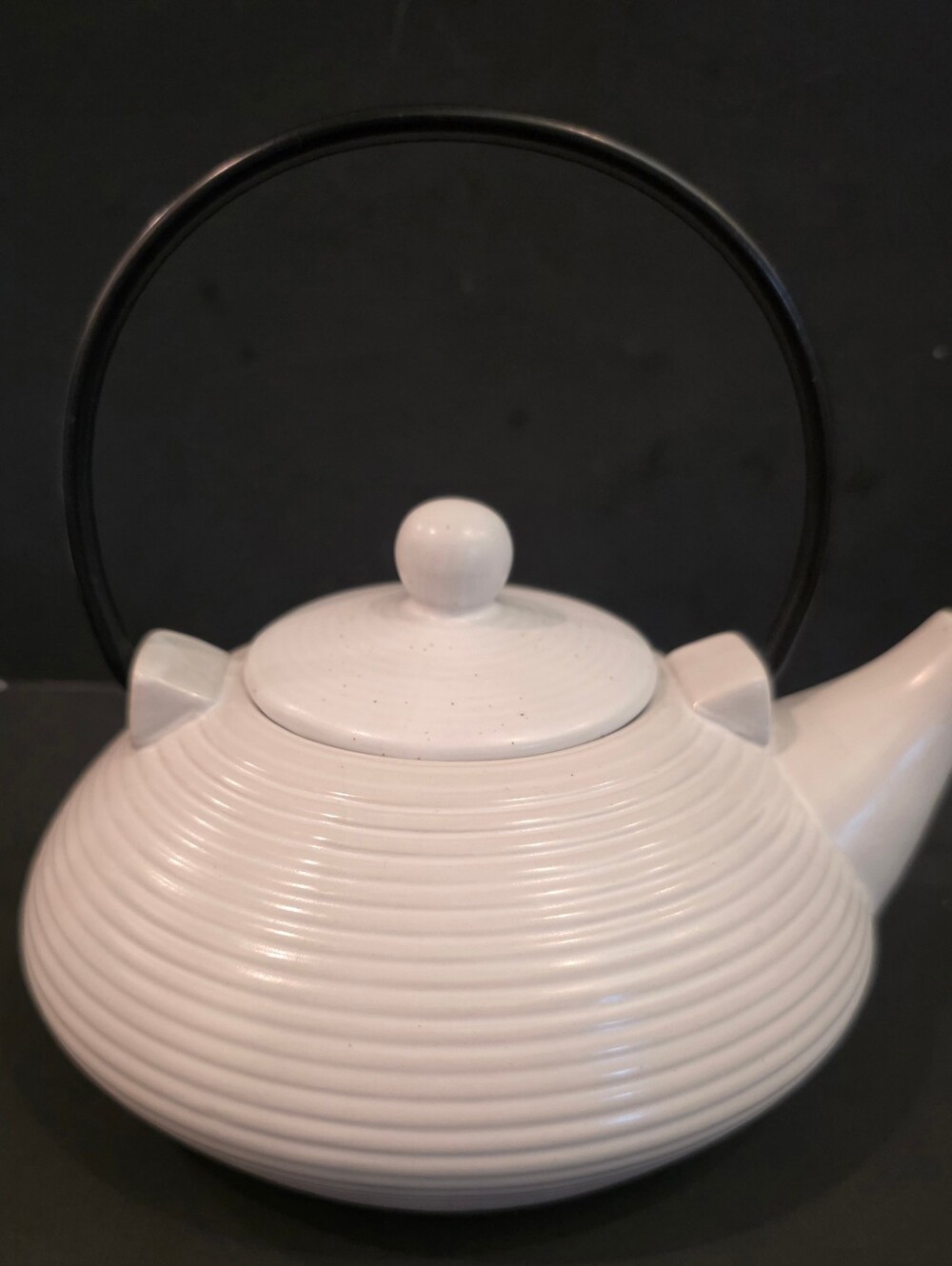 Design Pac Speckled Off White 16 Oz Teapot Black Metal Handle- Metal Infuser